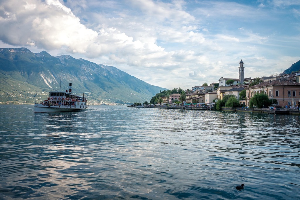noleggio barche lago di garda noleggio barche lago di garda